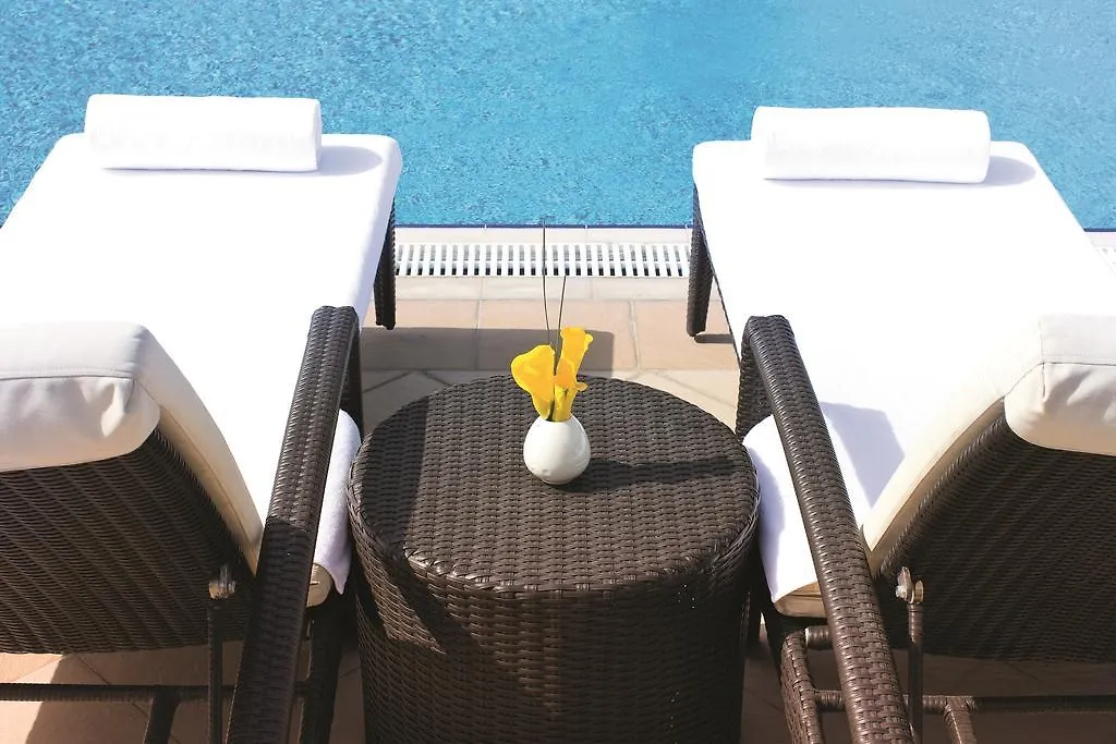 Avani Deira Dubai Hotel 5*,  United Arab Emirates